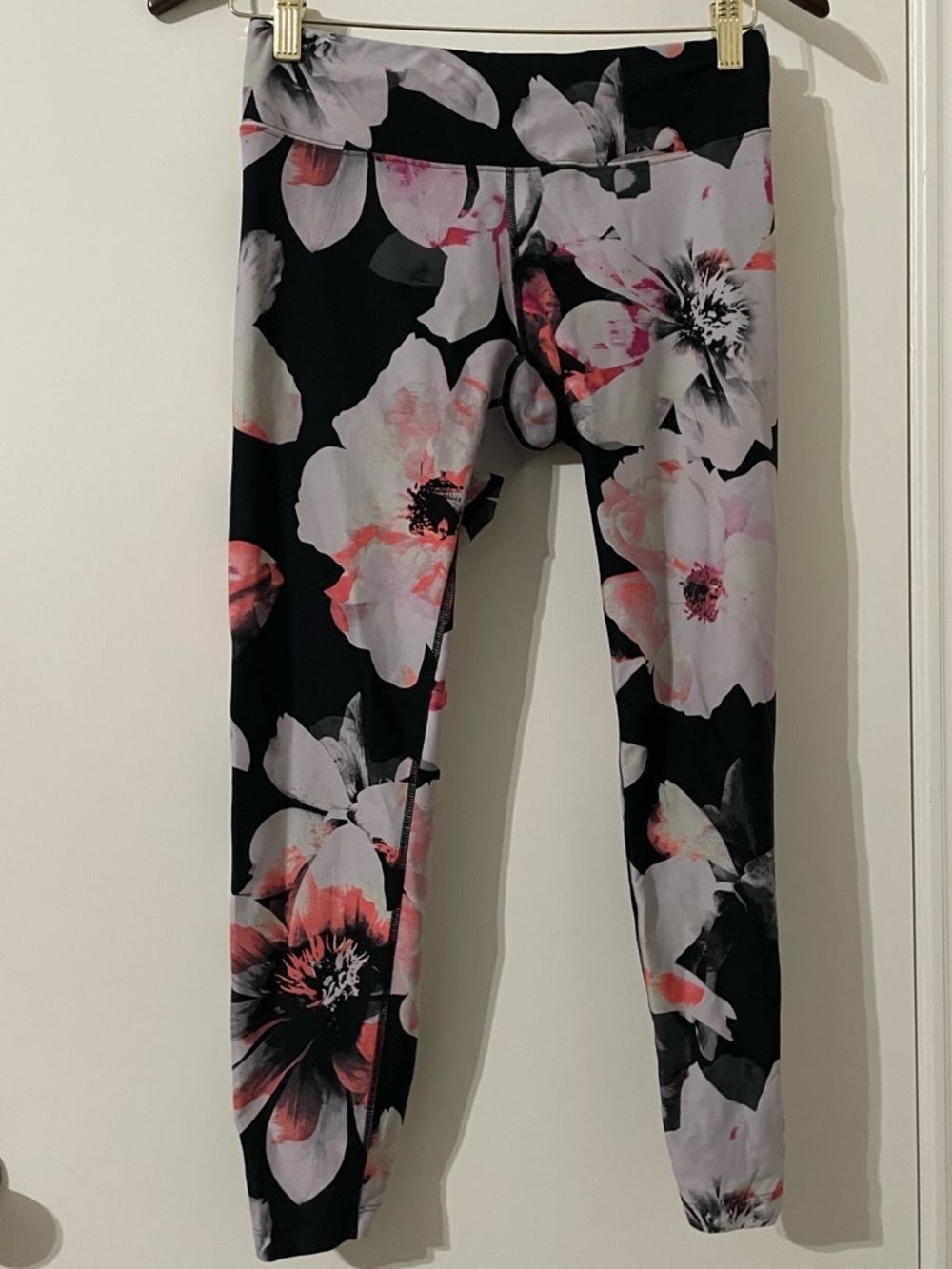 Calvin Klein Performance WICK Floral Ruched Leggings Size M